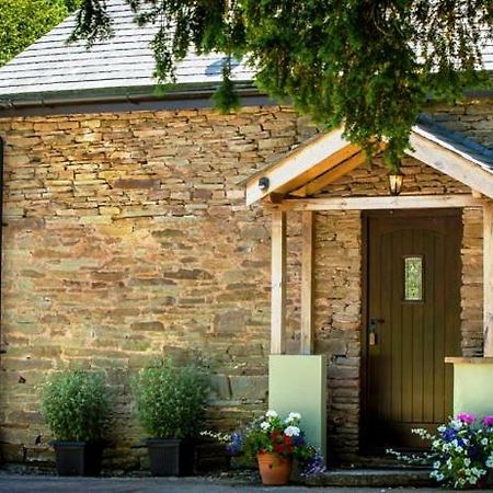 River Cottage@Cwm Mill - Riverside Family Holidays In The Black Mountains Hereford Extérieur photo